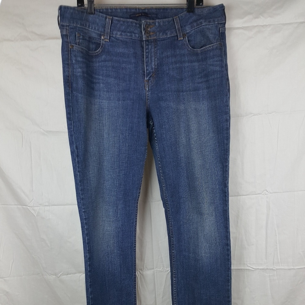 Women Levi's 526 Slender Straight (Size: 14)